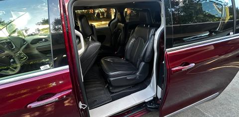 Chrysler Pacifica 2017