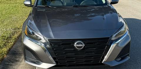 Nissan Altima 2023