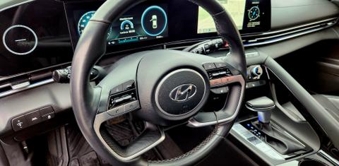 Hyundai Elantra 2021