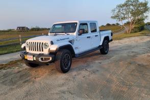 Jeep Gladiator car