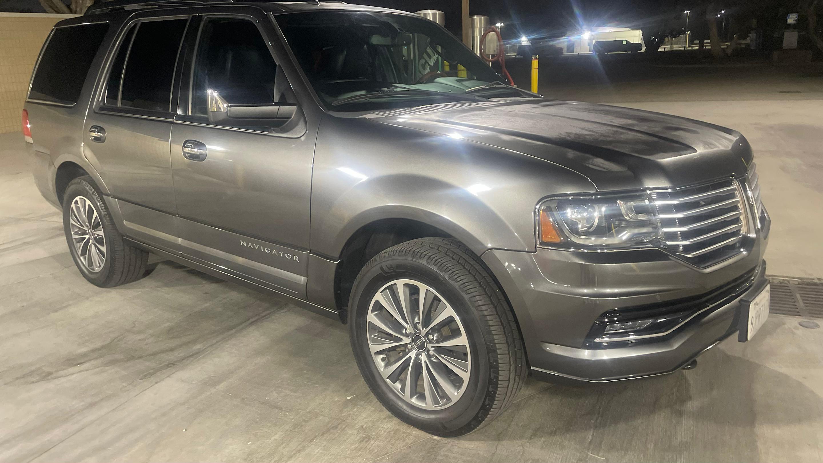 Lincoln Navigator 2015 in Port Hueneme, CA