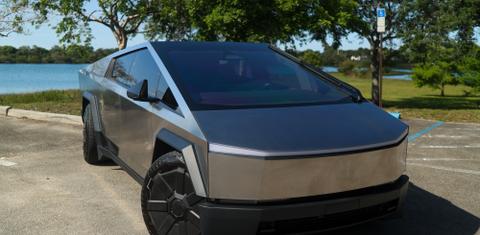 Tesla Cybertruck 2024