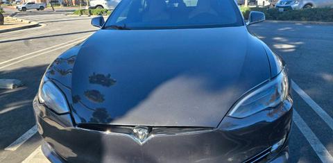 Tesla Model S 2020