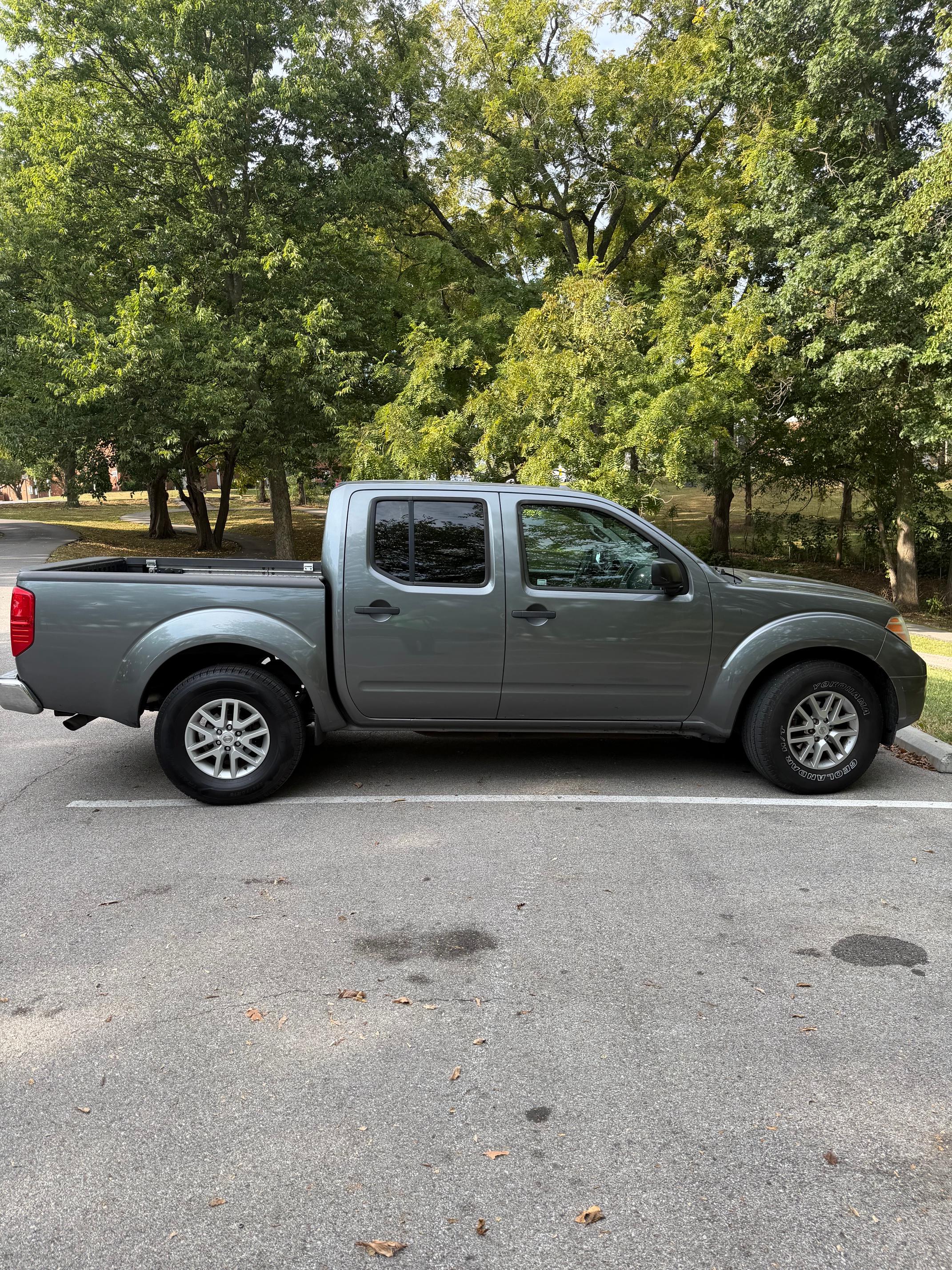 Nissan Frontier 2016 in Arnold, MO