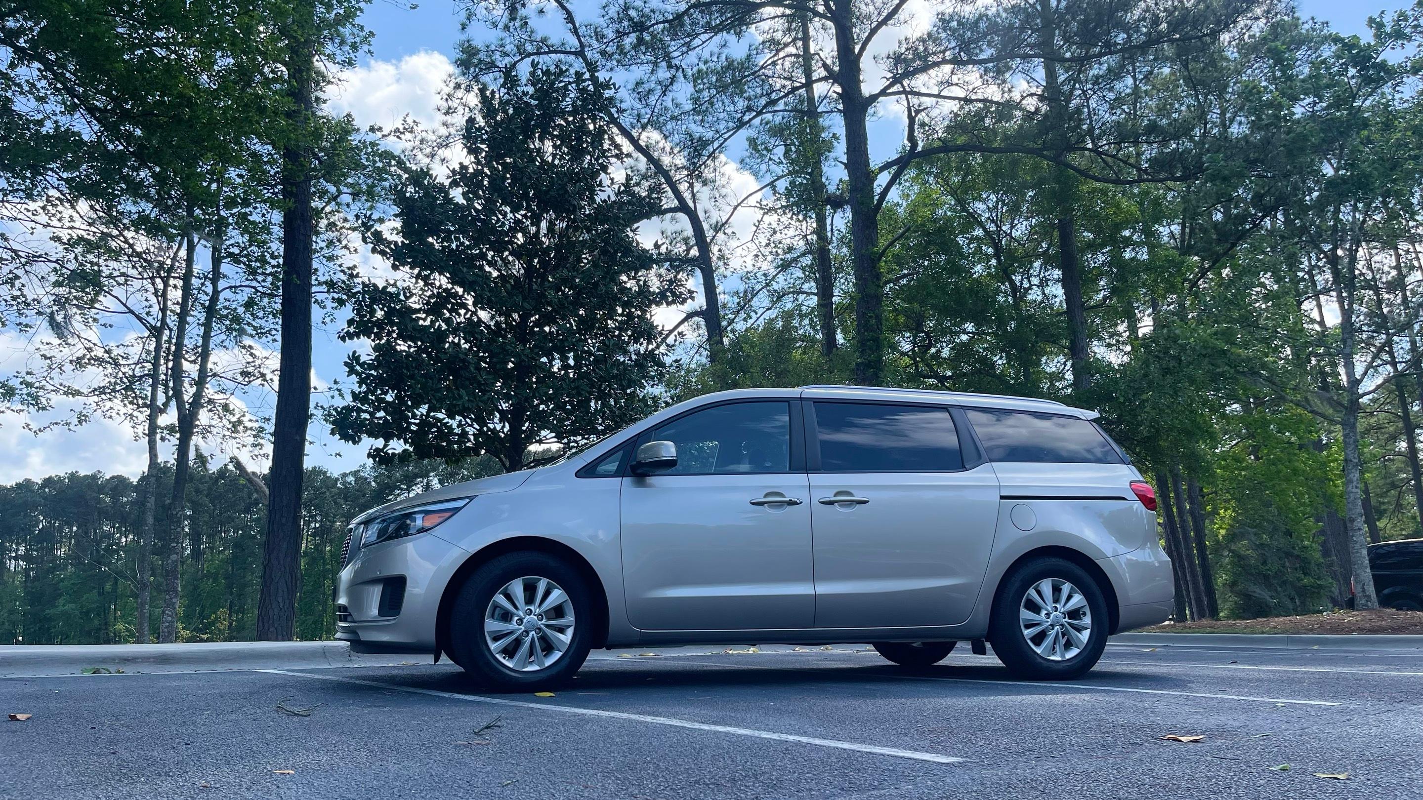 Kia Sedona 2016 in Savannah, GA