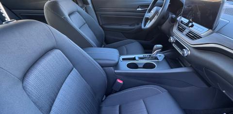 Nissan Altima 2025