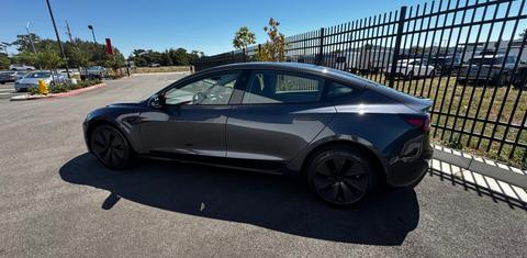 Tesla Model 3 2025