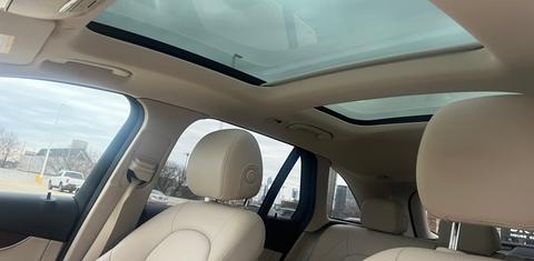 Mercedes-Benz GLC-Class 2021