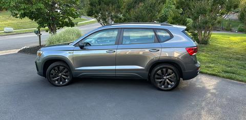 Volkswagen Taos 2024