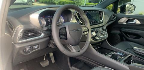 Chrysler Pacifica 2021