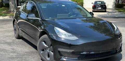 Tesla Model 3 2018