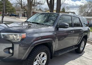 Toyota 4Runner car