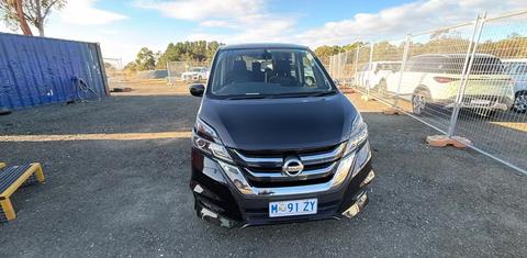 Nissan Serena 2017