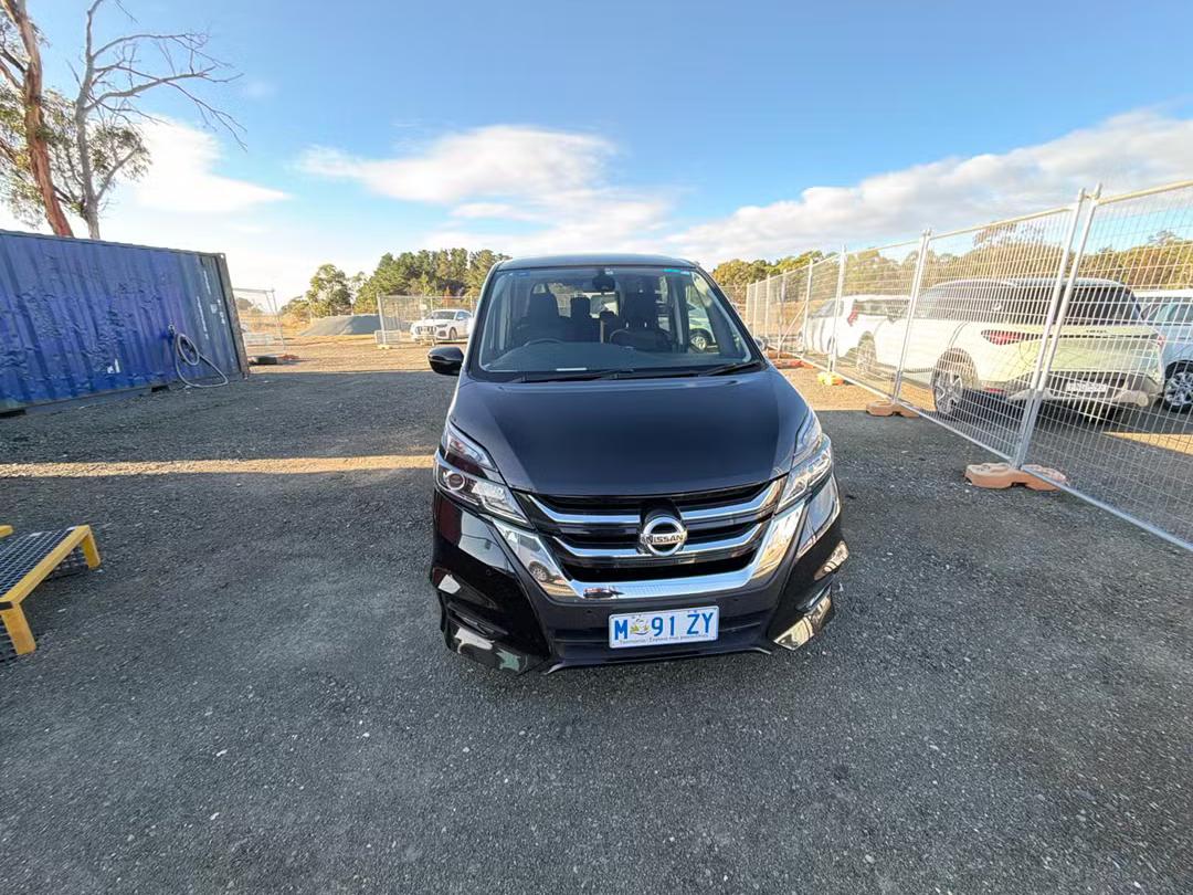 Nissan Serena 2017 in Cambridge