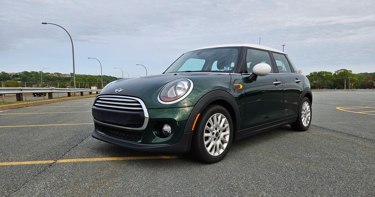 MINI Hardtop 5 Door 2015 rental in Dartmouth, NS by Lucian J. | Turo