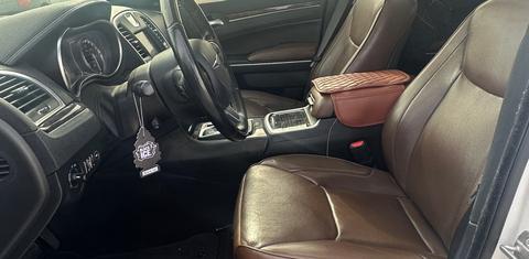 Chrysler 300 2018