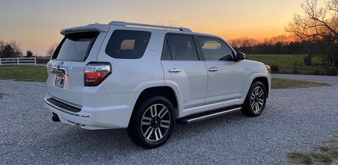 Toyota 4Runner 2017