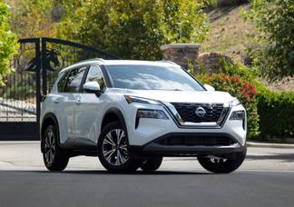 Nissan Rogue car
