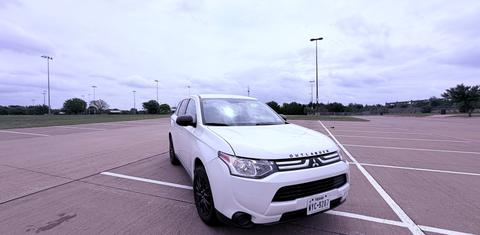 Mitsubishi Outlander 2014