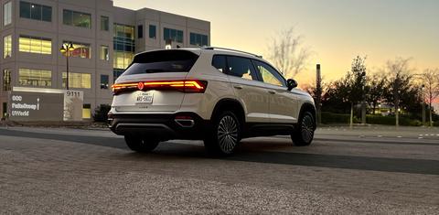 Volkswagen Taos 2025