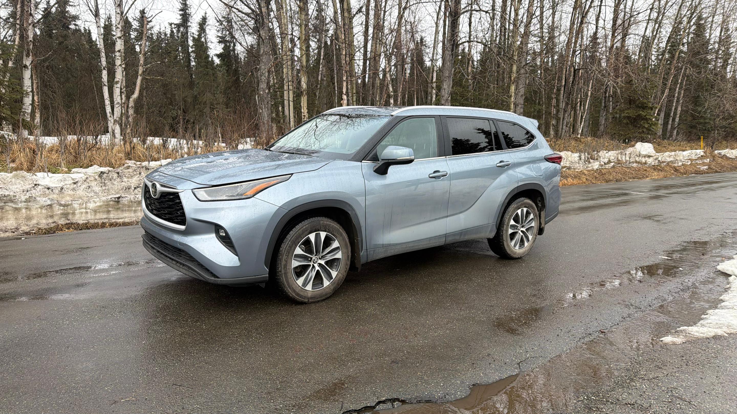 Toyota Highlander 2024 in Anchorage, AK