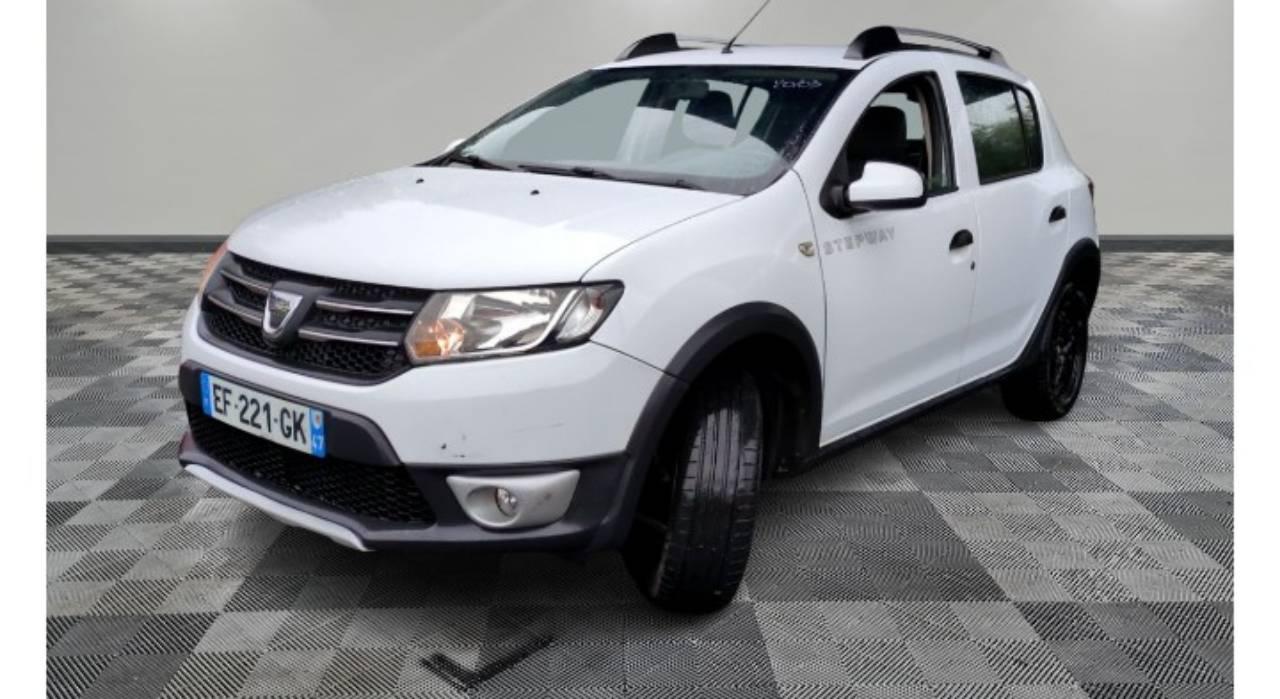 Dacia SANDERO 2016 à Mâcon