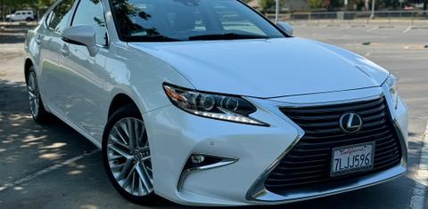 Lexus ES 2016
