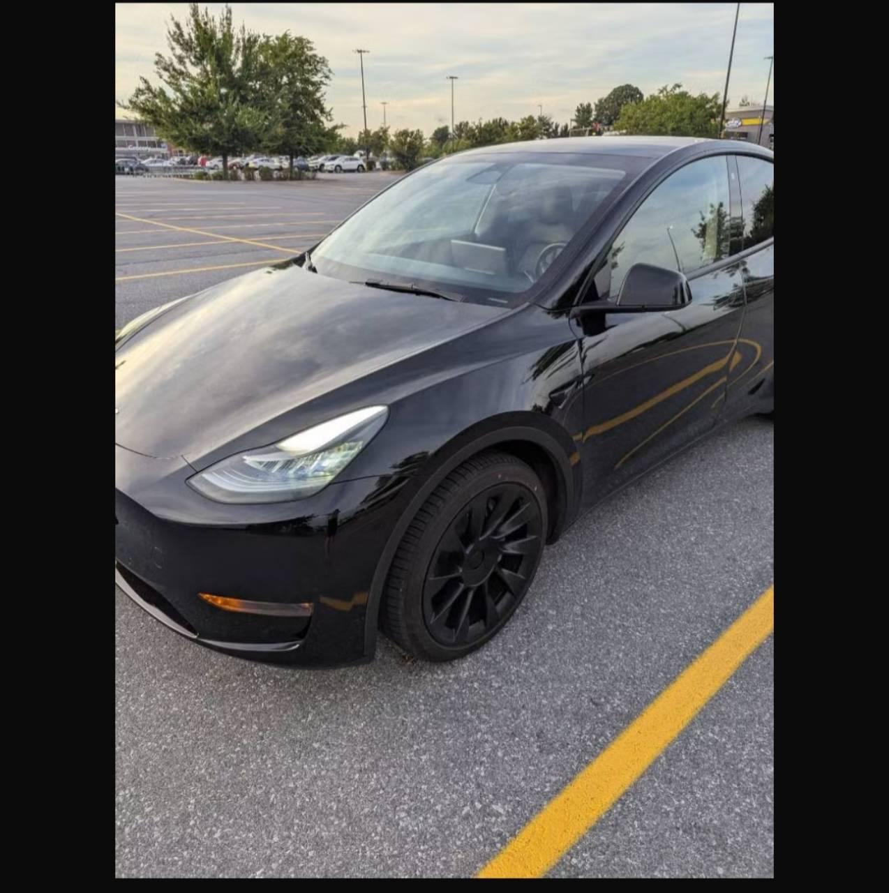 Tesla Model Y 2022 in Frederick, MD