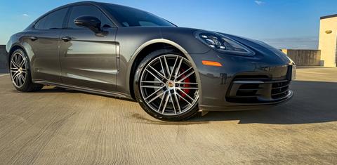 Porsche Panamera 2018