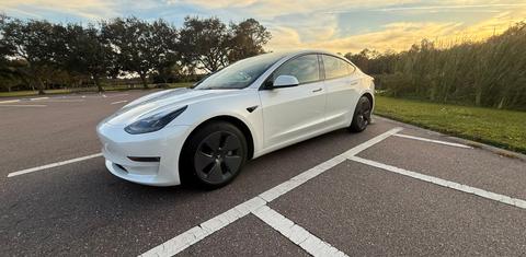 Tesla Model 3 2023