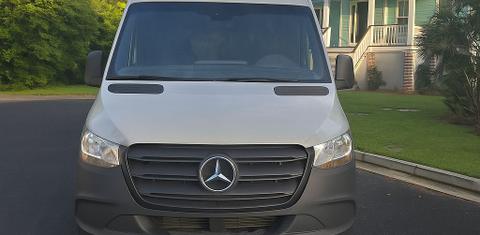 Mercedes-Benz Sprinter 2024