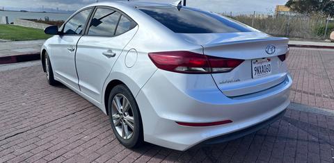 Hyundai Elantra 2017