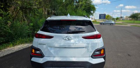 Hyundai Kona 2021