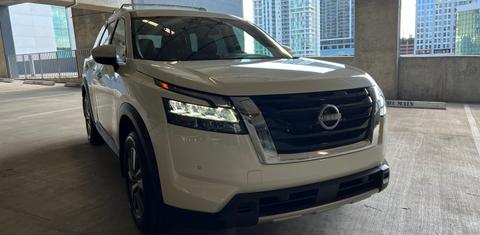 Nissan Pathfinder 2024