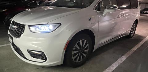 Chrysler Pacifica 2021