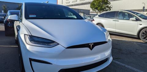 Tesla Model X 2022