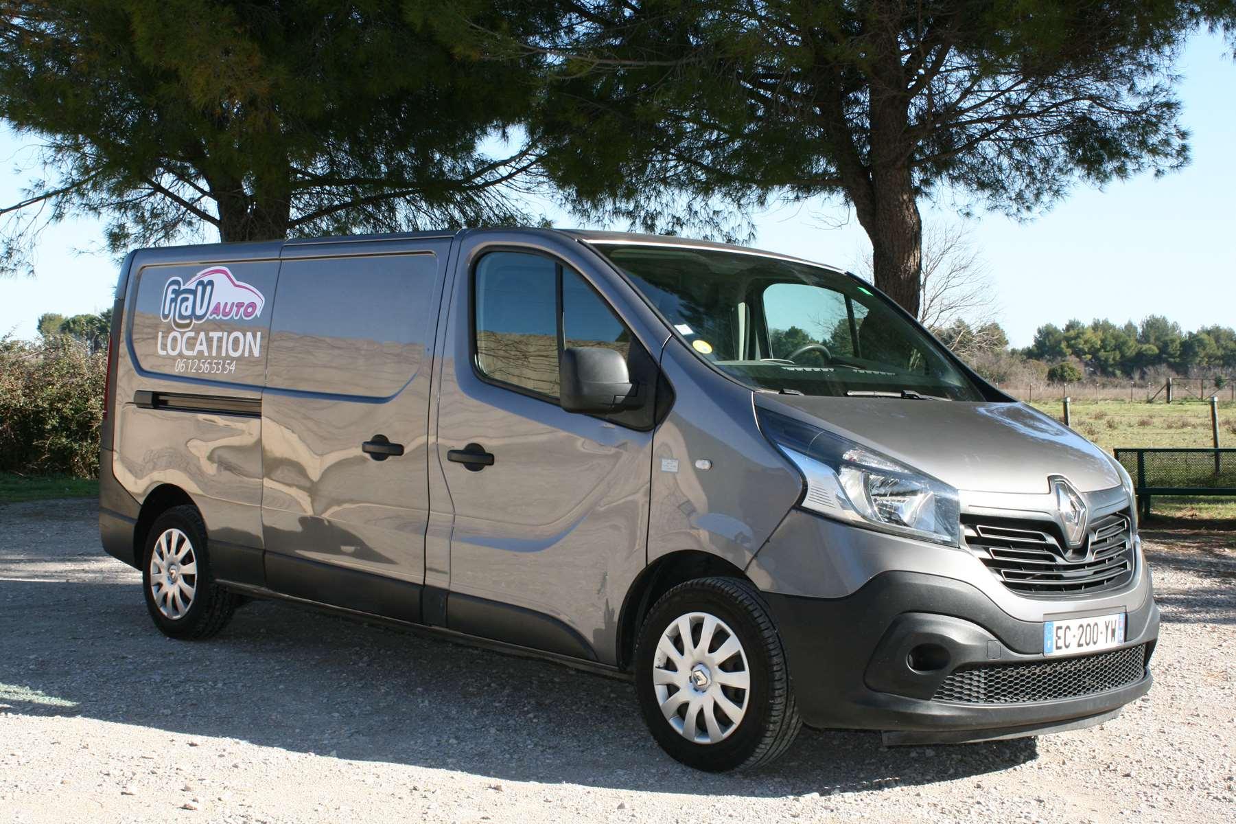 Renault TRAFIC III 2016 à Vestric-et-candiac
