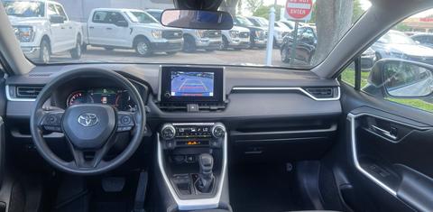 Toyota RAV4 2024
