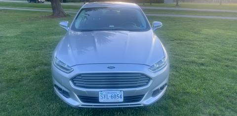 Ford Fusion Hybrid 2014