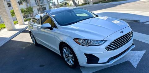 Ford Fusion Hybrid 2020