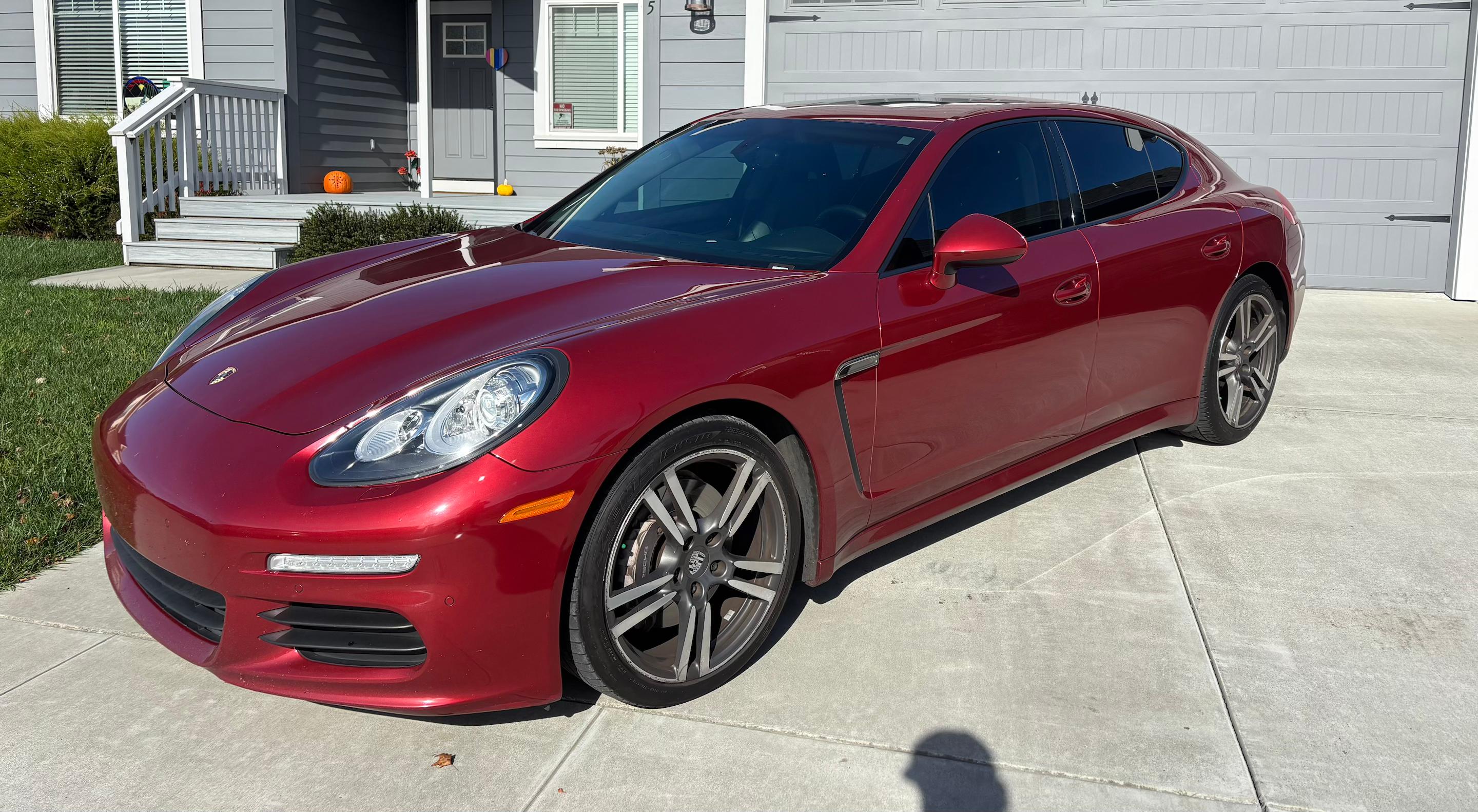 Porsche Panamera 2014 in McKinleyville, CA