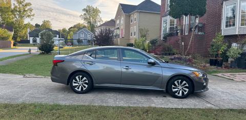 Nissan Altima 2019