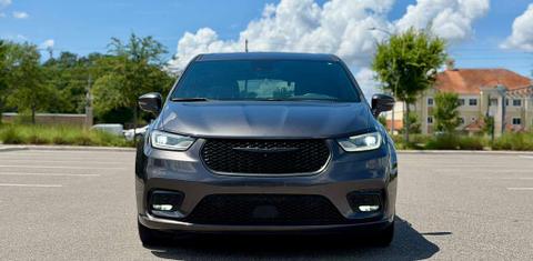 Chrysler Pacifica 2022