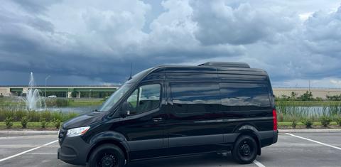 Mercedes-Benz Sprinter 2025