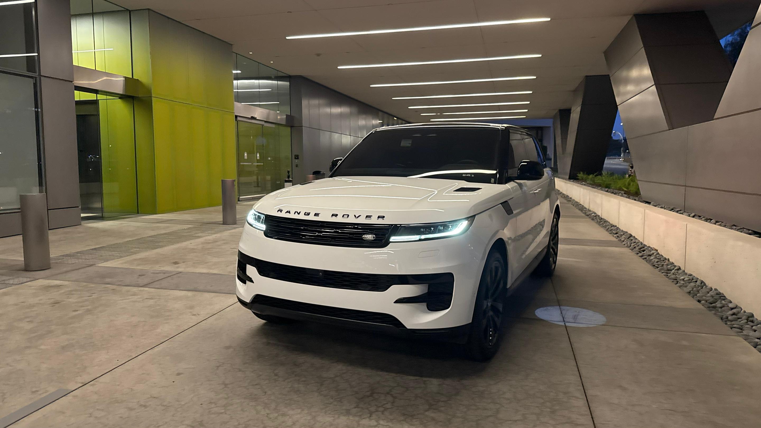 Land Rover Range Rover Sport 2025 in 