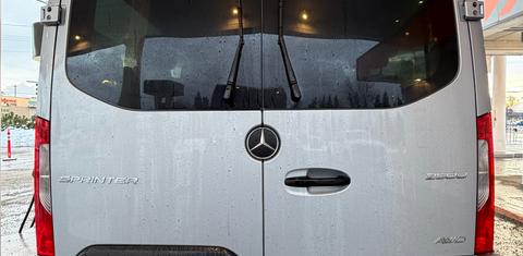 Mercedes-Benz Sprinter 2025