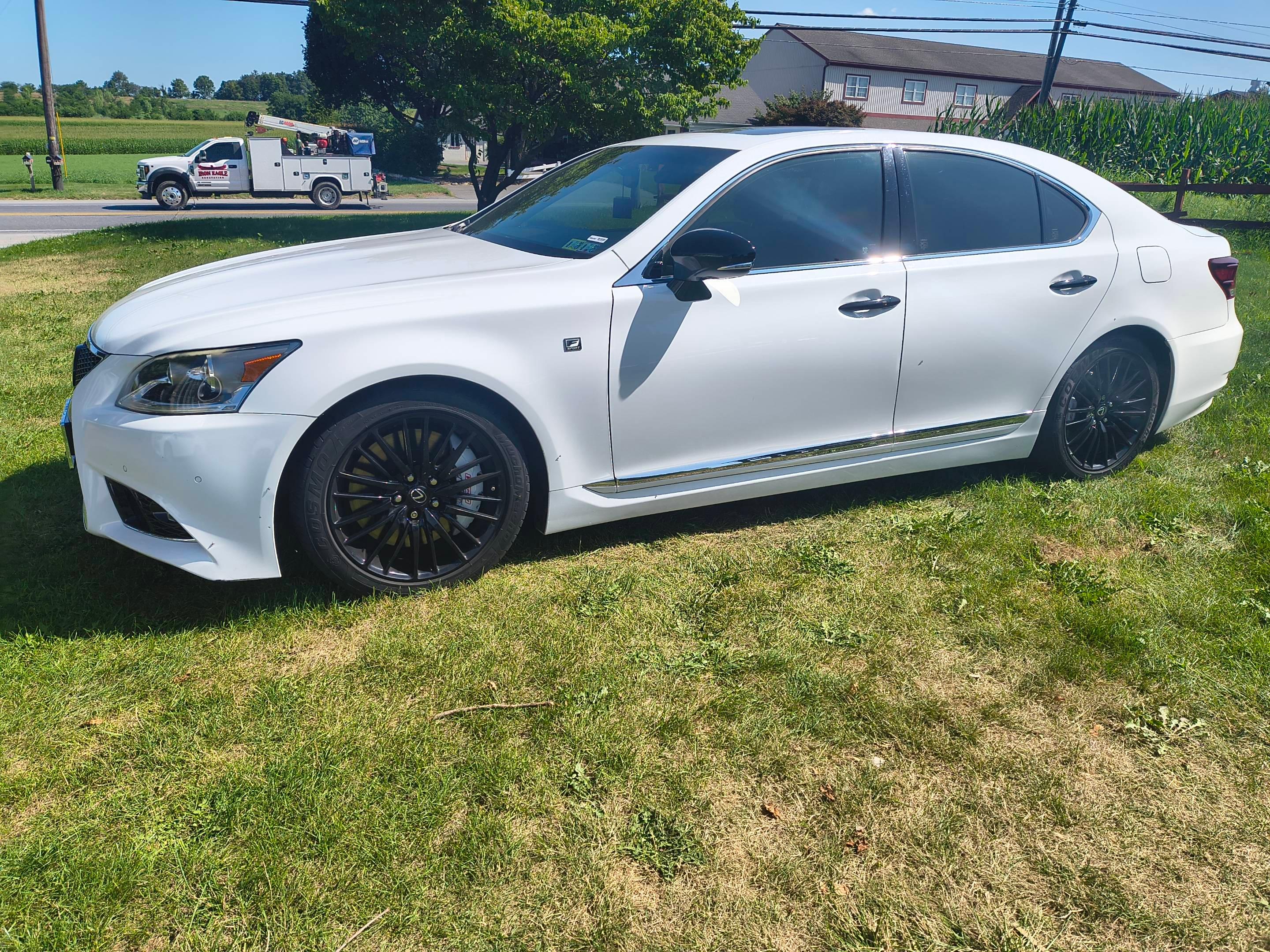 Lexus LS 2015 in New Holland, PA