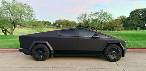 Tesla Cybertruck 2024