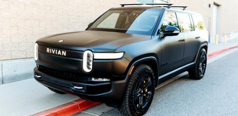 Rivian R1S 2023