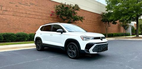Volkswagen Taos 2025